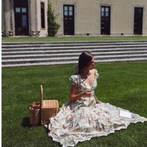 NEW
Macy’s danielle bernstein printed poplin dress